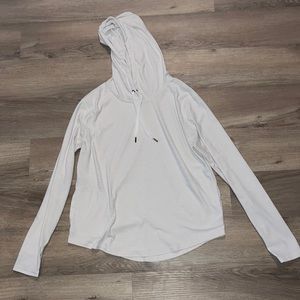 Small off white Old Navy pull over